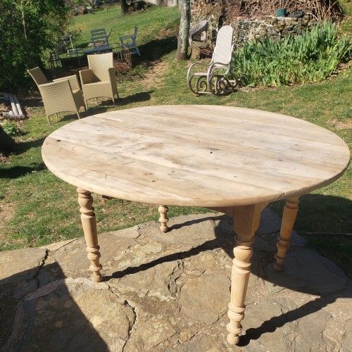 Table en bois