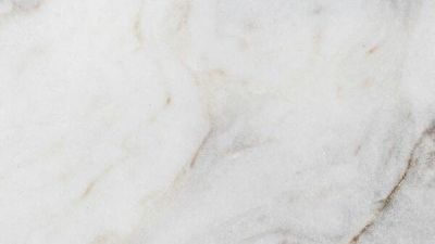 Comment faire graver ou graver soi-même une plaque de marbre ?